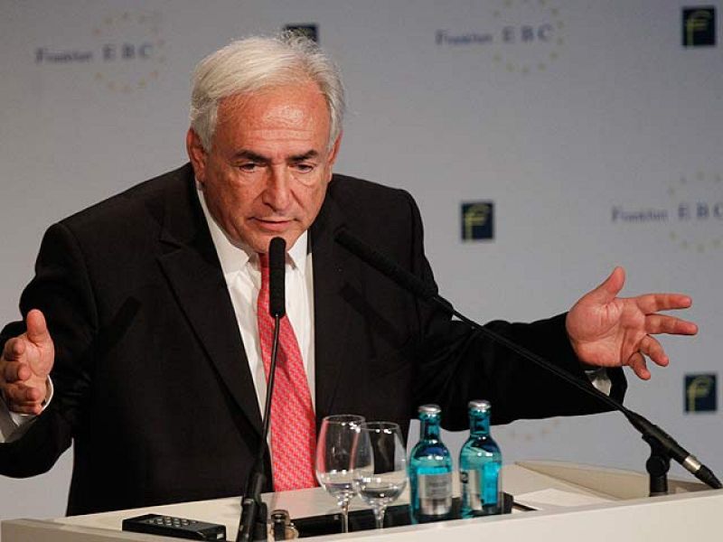 La fragilidad del Gobierno irlandés complica aprobar las medidas de ajuste y el rescate europeo