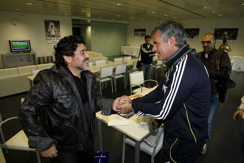 Maradona: "El Real Madrid  era un puterío antes de Mourinho"
