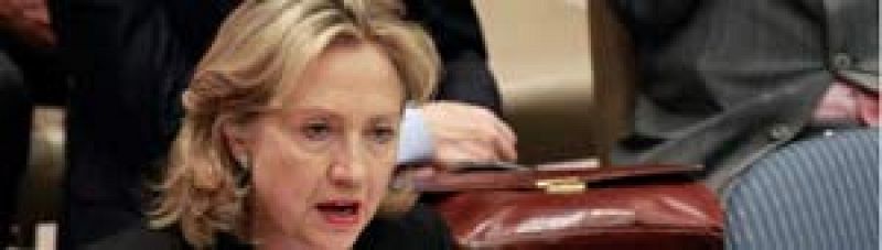 Clinton considera "un ataque a la comunidad internacional" las filtraciones de Wikileaks