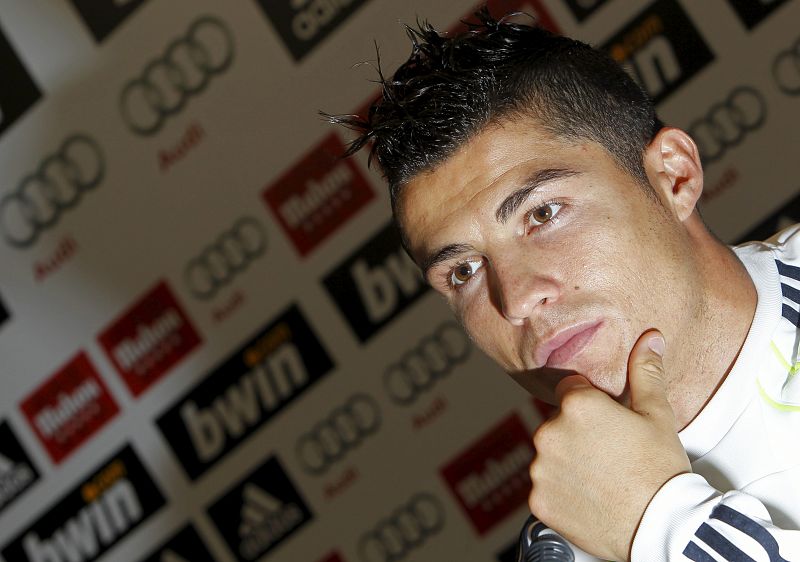 Cristiano Ronaldo sufre una contusión en el tobillo y será duda ante el Valencia