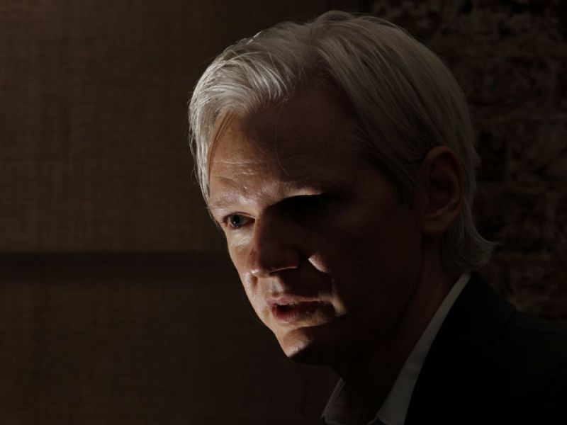 "Seguro.aes256": el archivo que solo se abrirá en el caso de que le ocurra algo a Assange