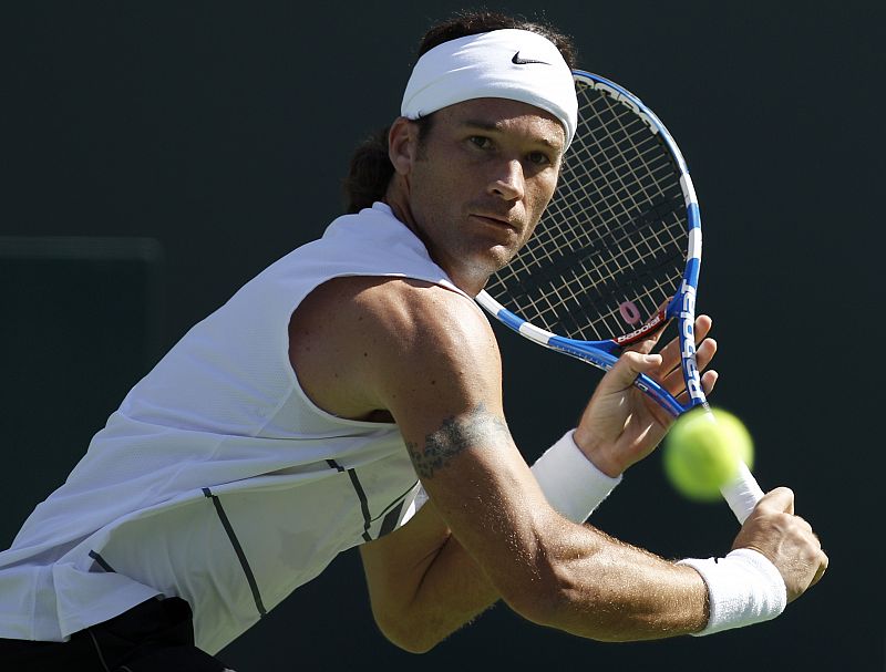 Carlos Moyá se despide del tenis en un duelo contra Ferrer