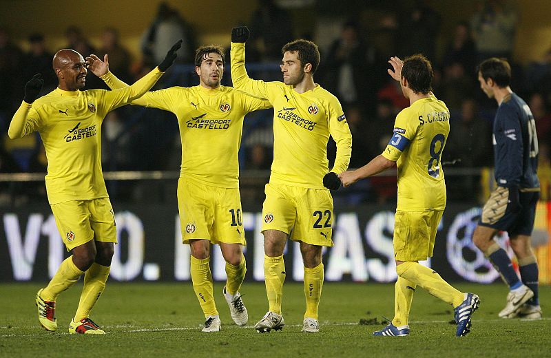 El objetivo del Villarreal es no dejar escapar a Barça y Madrid