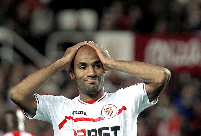 El Almería pone en evidencia al Sevilla