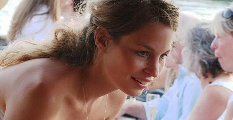 Anna Rossinelli representará a Suiza en Eurovisión 2011 con 'In love for a while'