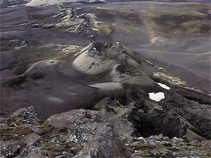 Volcanes que expulsan hielo en Titán