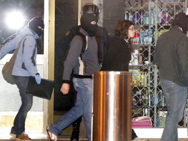 Ocho detenidos, incluidos dos abogados, en una operación contra Segi en el País Vasco y Madrid