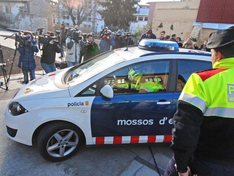 Un hombre mata a su pareja en Barcelona y se entrega a la Policía