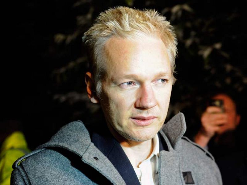 Assange denuncia que EE.UU. ha abierto una investigación "ilegal" contra él