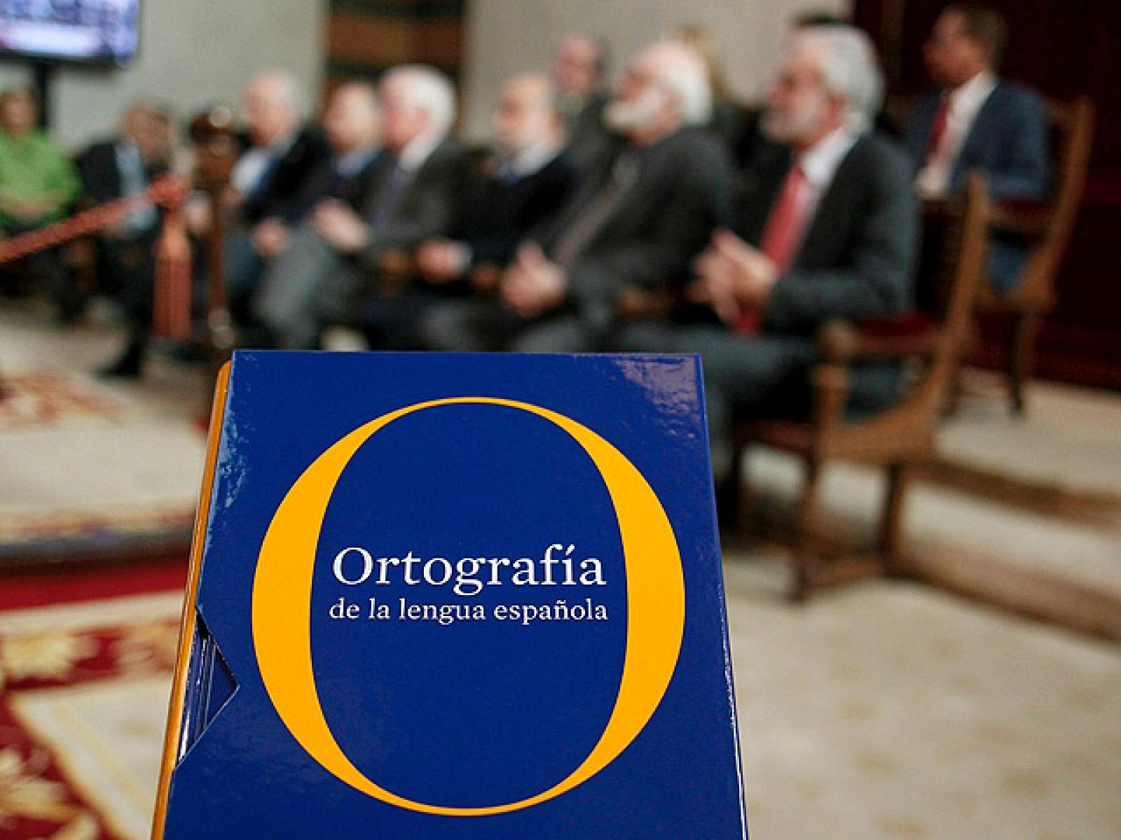 Informe Semanal - Una ortografía algo ligera de tildes