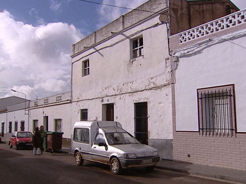 Doce detenidos en un pueblo de Badajoz por la prostitución de una menor desaparecida en Madrid