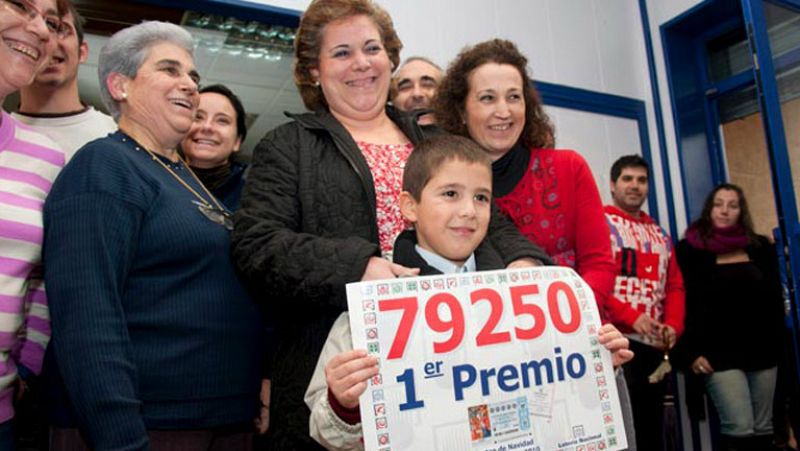 El Gordo de la Lotería de Navidad, el 79.250, se queda en Barcelona y salpica al resto de España