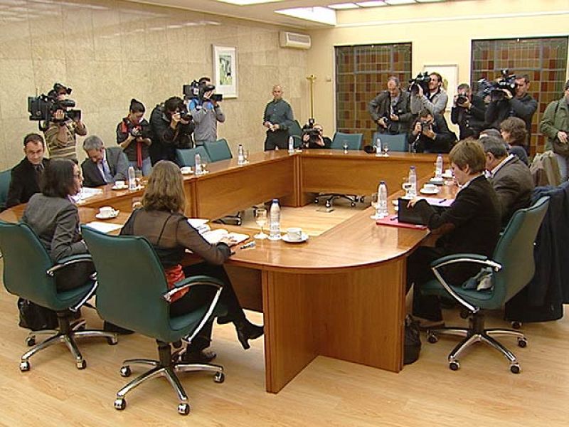 Gobierno y sindicatos buscan un entendimiento para las pensiones y evitar otra huelga general