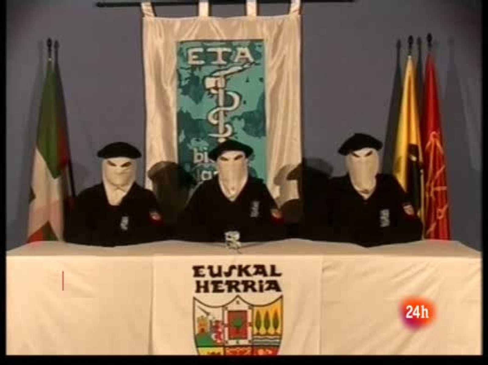 Comparamos dos comunicados de tregua de la banda terrorista ETA | Ver