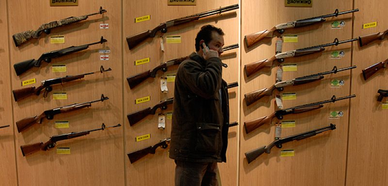 Cazadores, tiradores y empresarios, en contra de un Reglamento de Armas "más restrictivo"