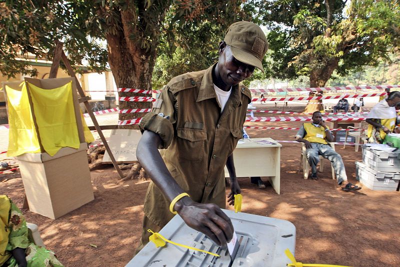 Culmina el referéndum de independencia en Sudán, y los resultados se sabrán en un mes