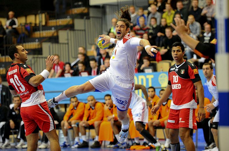 Alemania y Francia también ganan a Bahrein y Egipto, respectivamente