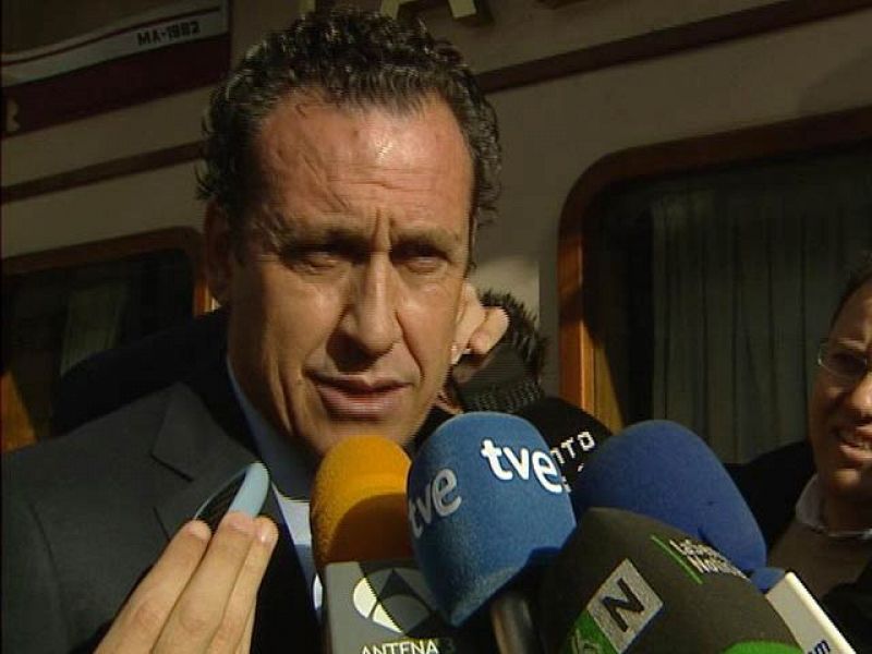 Valdano: "Mi relación con Mourinho es normal"