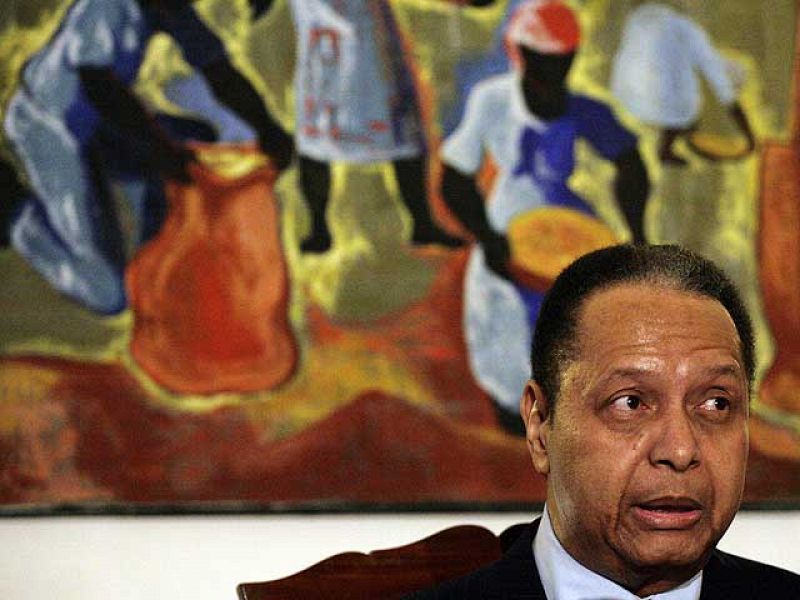 Duvalier expresa su "profunda tristeza" por todas las "víctimas de su gobierno"