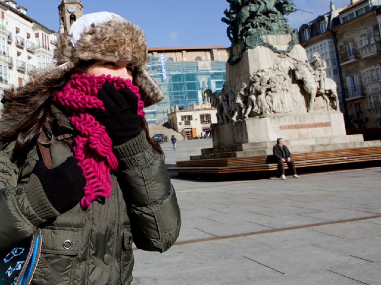 La nieve y el frío mantienen en alerta a seis comunidades