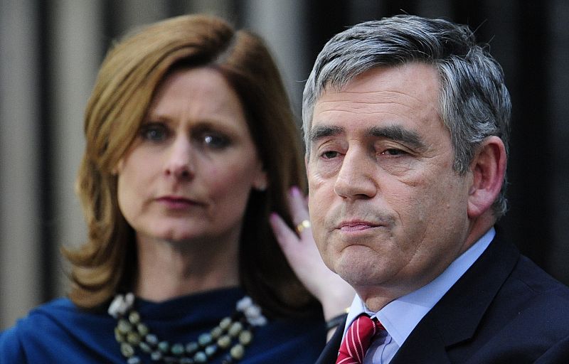 Gordon Brown denuncia a la policía supuestas escuchas ilegales
