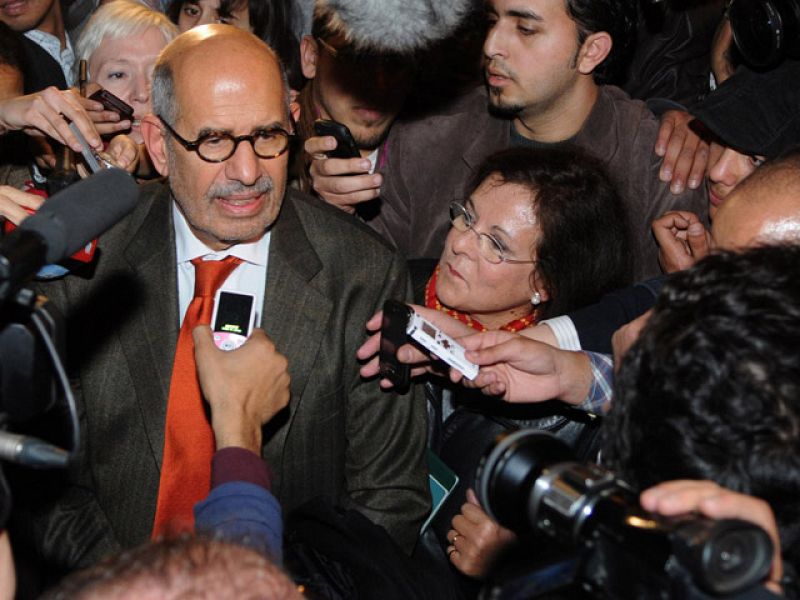 El premio Nobel El Baradei vuelve a Egipto para liderar  el cambio "inevitable"