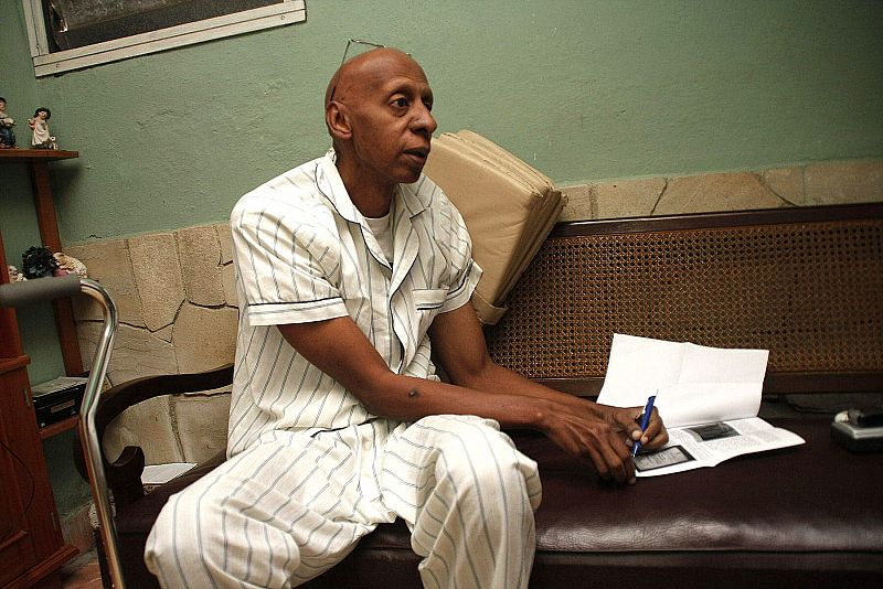 Liberan al disidente cubano Guillermo Fariñas tras 18 horas de detención policial