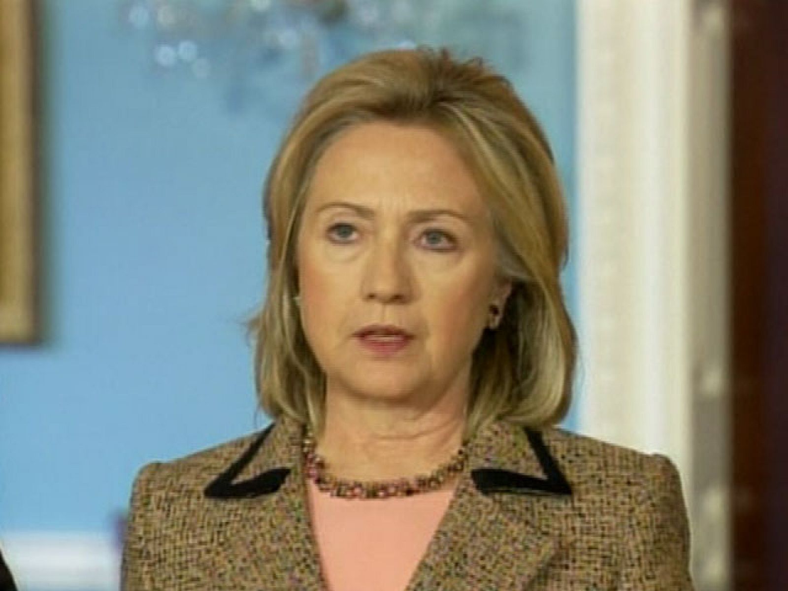 Hilary Clinton pide al Gobierno egipcio que permita las protestas pacíficas | Ver