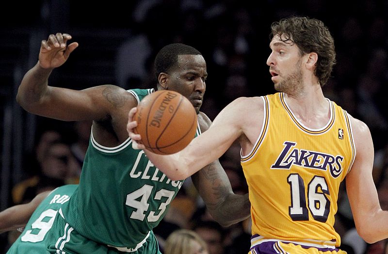 Gasol y Bryant no pueden con los Celtics de Pierce