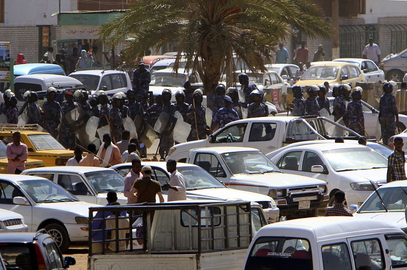 Muere un joven en unas manifestaciones en Sudán que siguen el ejemplo de Túnez y Egipto