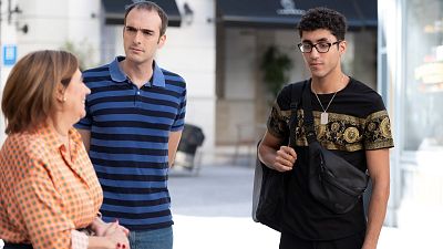 '4 estrellas' | Arturo y Felisa son familia de acogida: ¡Bienvenido, Ibrahim!
