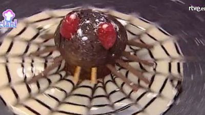 Cocina con Clan - Tarántula de chocolate en su telaraña