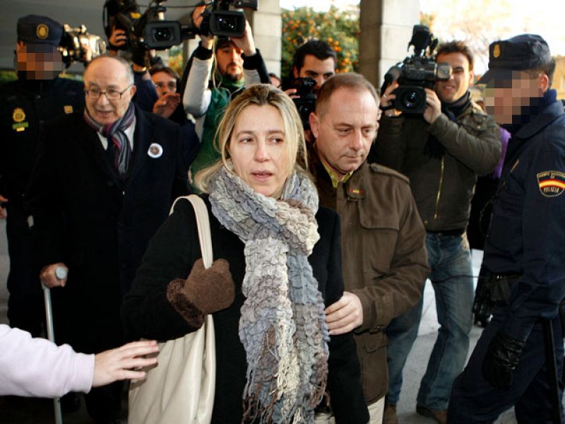 Dos testigos certifican el traslado del cuerpo de Marta del Castillo en una silla de ruedas