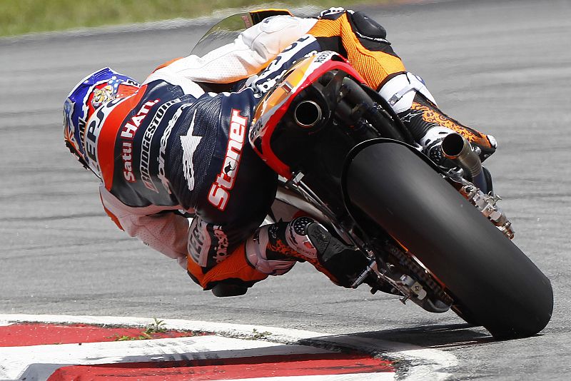 Honda impone su ley en Sepang