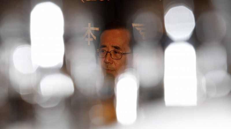 El banco de Japón pide "redoblar esfuerzos" para impulsar el crecimiento
