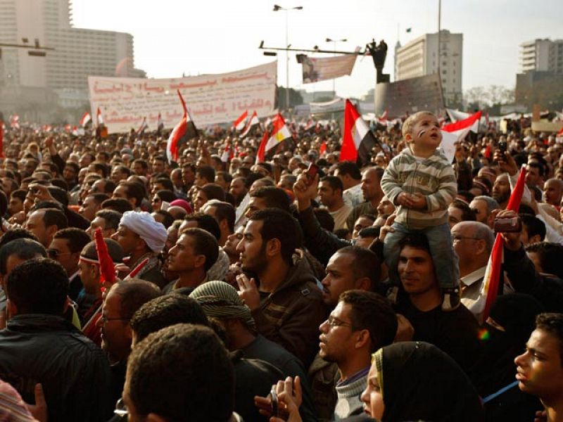Los egipcios salen en masa para revivir las protestas contra Mubarak