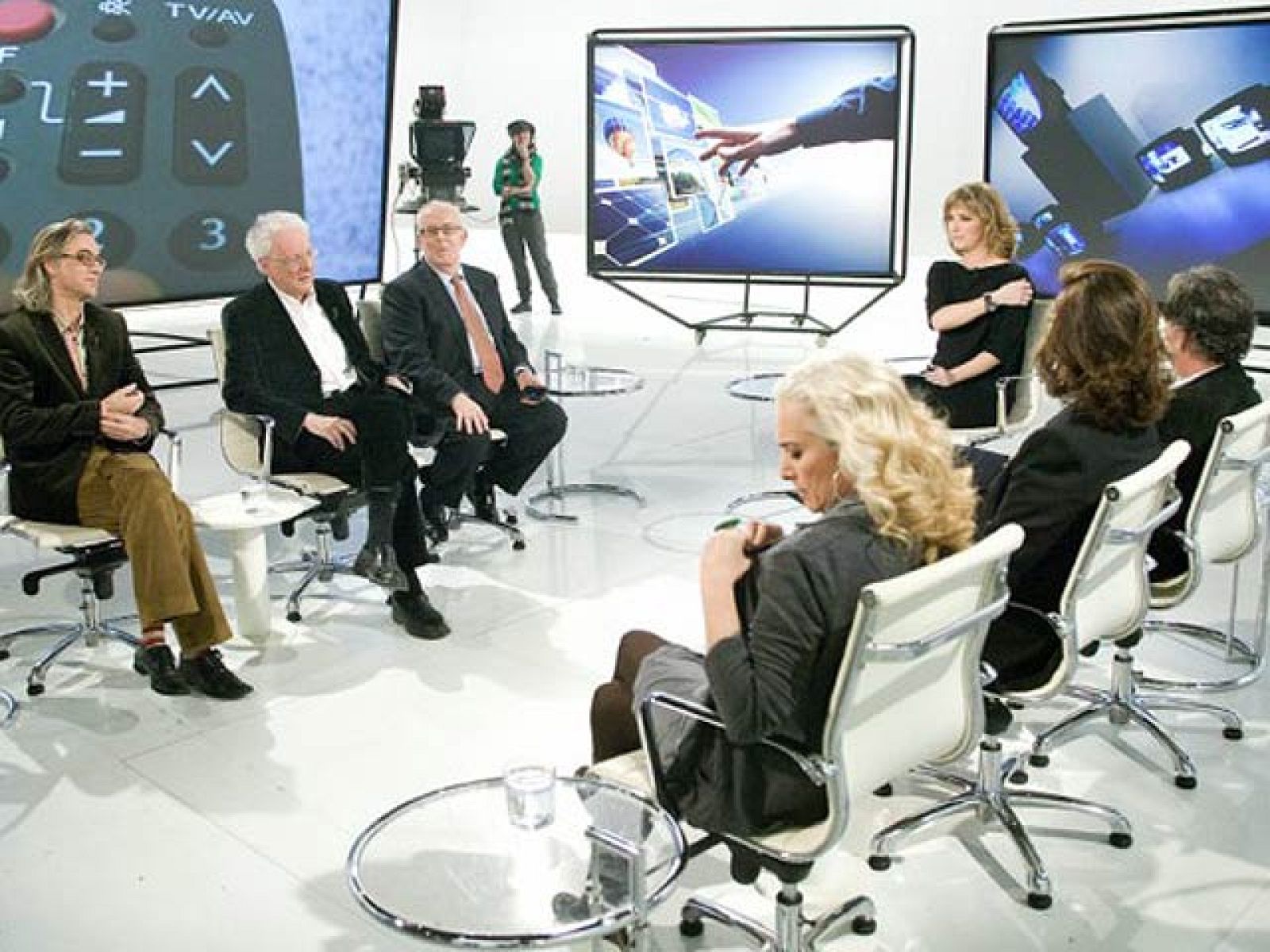 Debate de La 2 : ¿Tenemos la televisión que nos merecemos? - El debate de La 2 | Ver