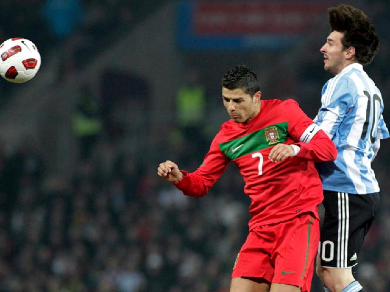 Messi gana el duelo a Ronaldo