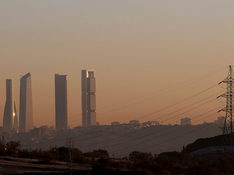 Ir en coche al centro de la ciudad se paga: la lucha contra la contaminación en Europa