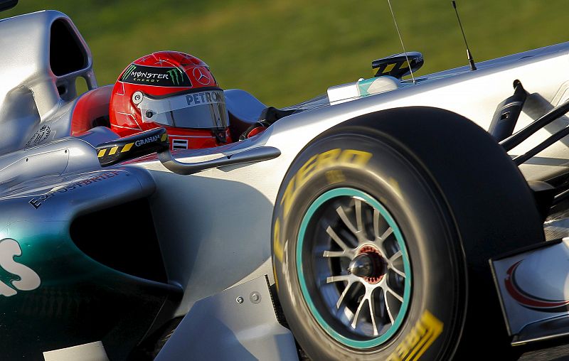 Schumacher sorprende en los entrenamientos de Jerez