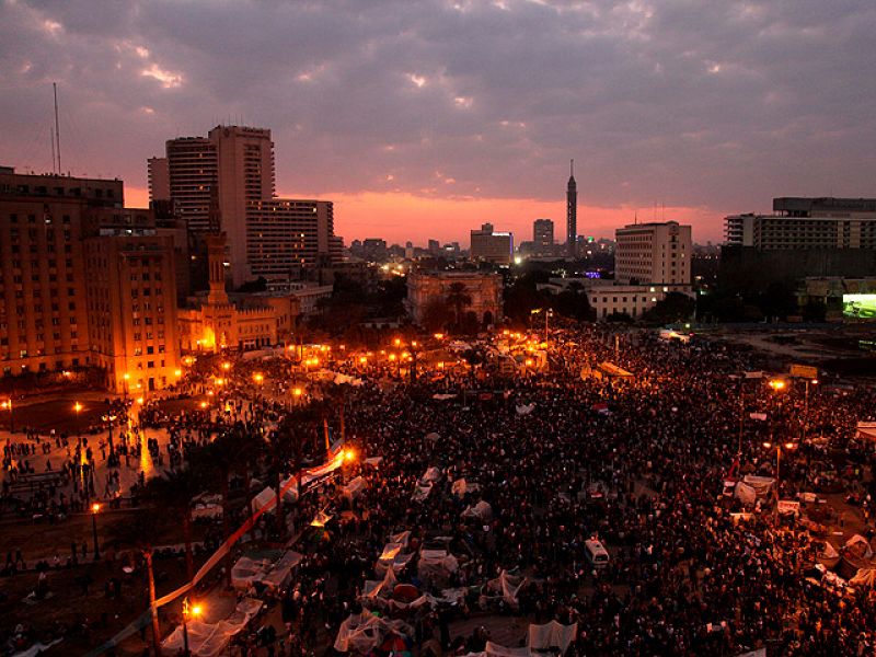 El Ejército se compromete a un traspaso pacífico de poder en Egipto