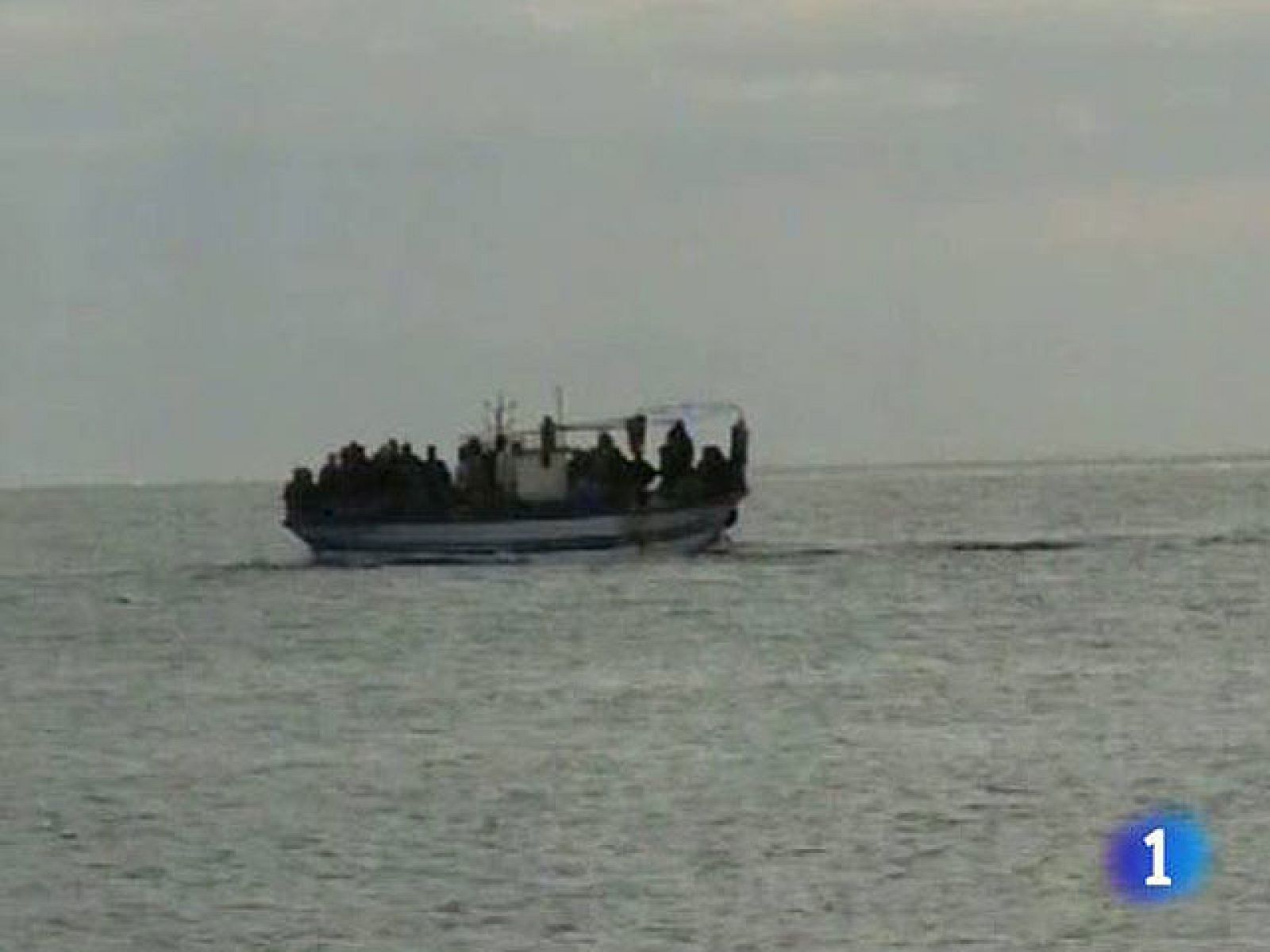 Italia, preocupada por la llegada desde Túnez de 4000 inmigrantes | Ver