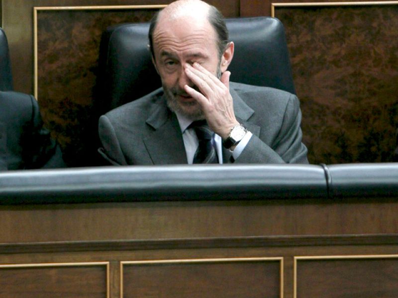 El PP ataca con Mercasevilla en la sesión de control al Gobierno, que responde con Gürtel