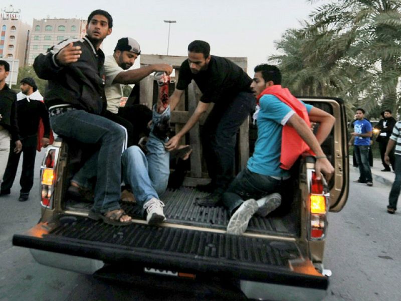 Libia, Yemen y Bahréin reprimen con violencia las revueltas sociales