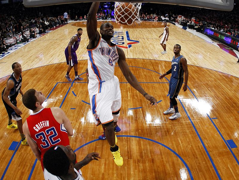 Ibaka reta a 'Mr. Mate' Griffin en el 'All Star'