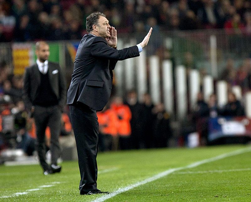 Caparrós: "Me río de la crisis del Barça"