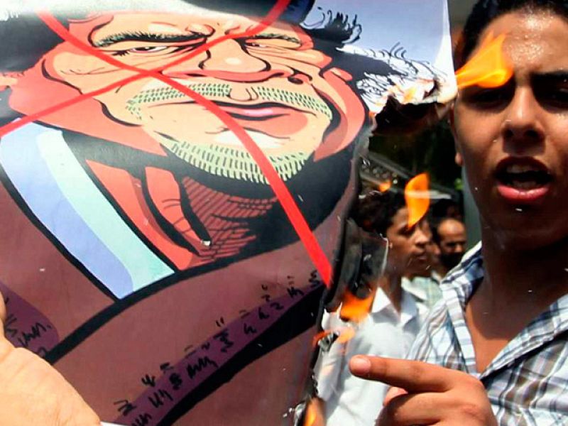 Pablo, español en Libia: "El Ejército viene de fuera a cargarse a la gente"