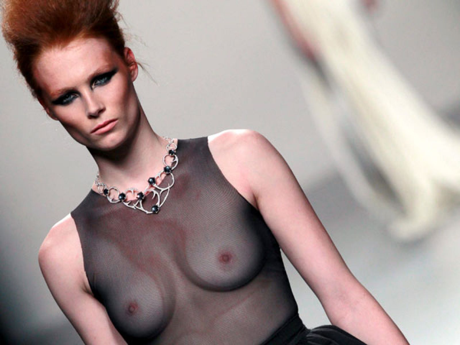 Desfile íntegro de Juana Martín en Cibeles Madrid Fashion Week | Ver