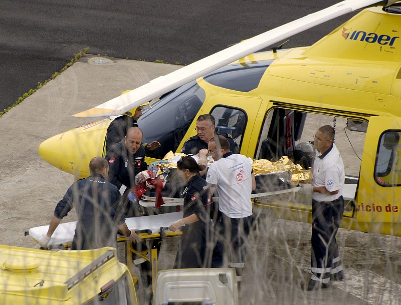 Dos heridos, uno de ellos crítico, tras caer un helicóptero en la isla de La Palma