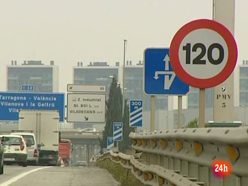 El Gobierno reduce a 110km/h la velocidad máxima y baja los billetes de tren para ahorrar petróleo